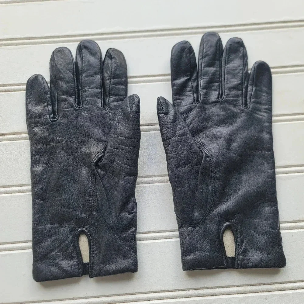 Vintage Fownes Women's Medium Length Genuine Black Leather Gloves Size 7.5H2
